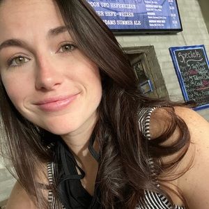 Meet your Posher, Kasey